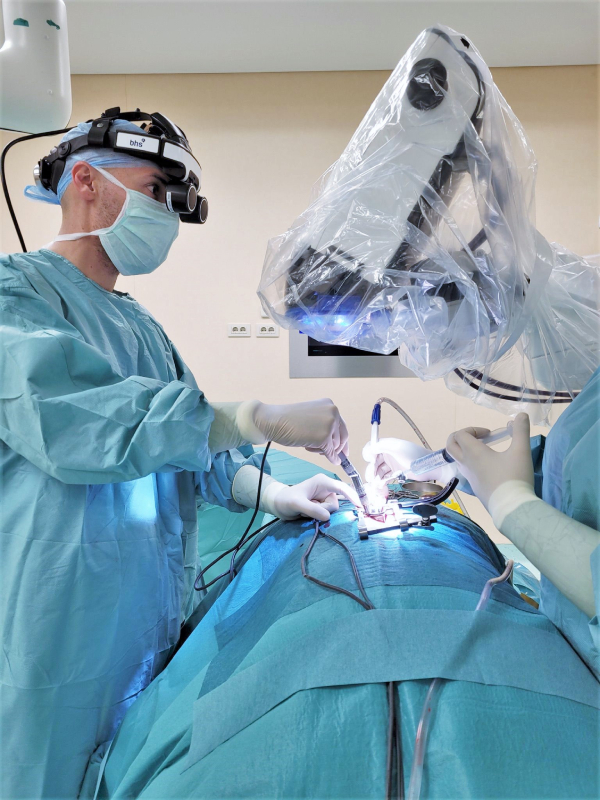 robotised digital microscope 5